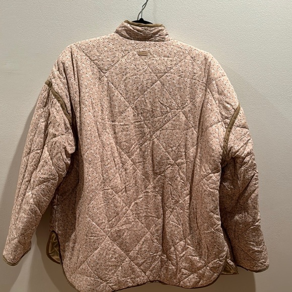 Blank NYC Women's Beige Quilted Reversible Jacket Medium - Picture 5 of 7